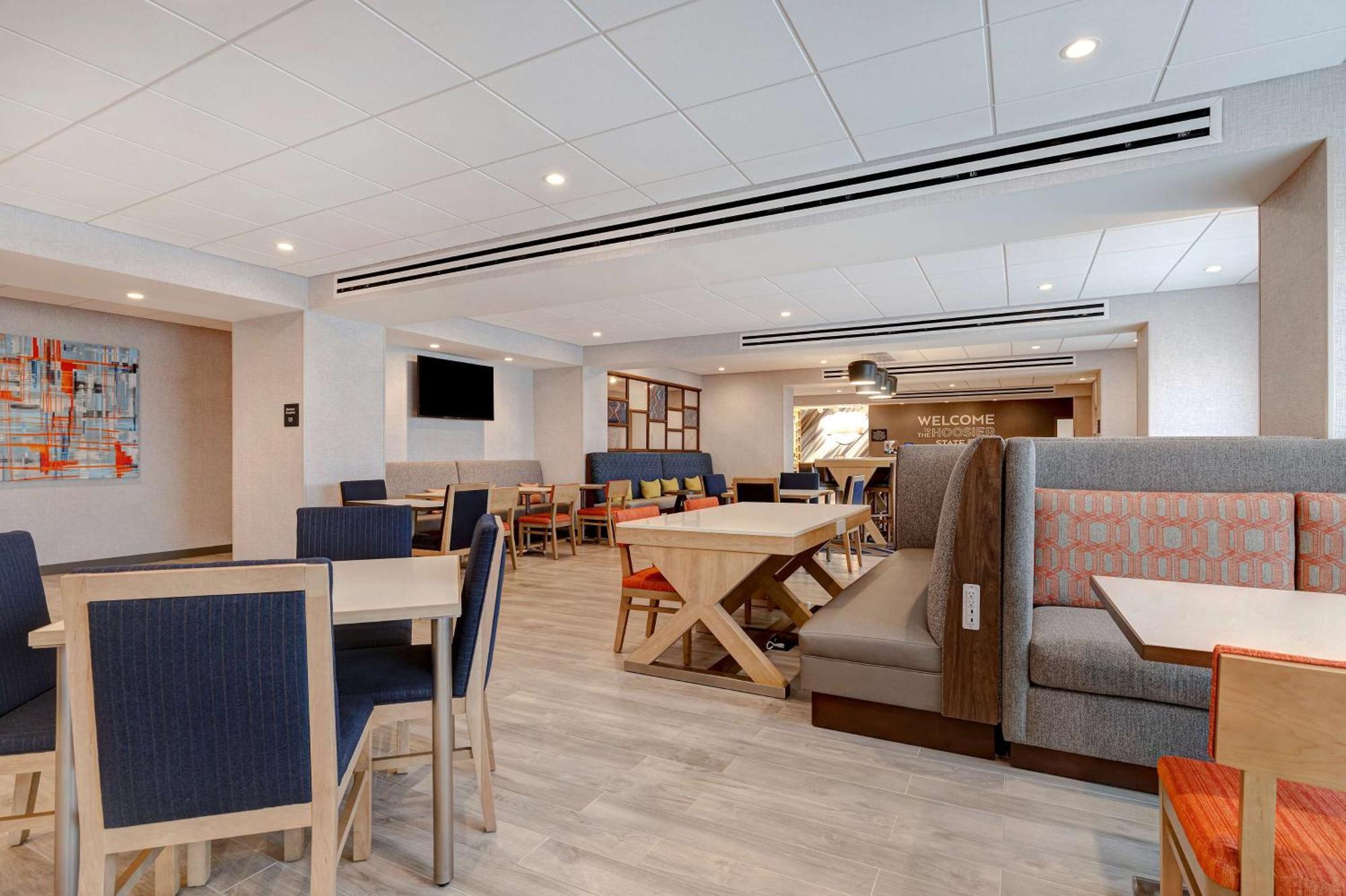 Hampton Inn Crown Point, In Extérieur photo
